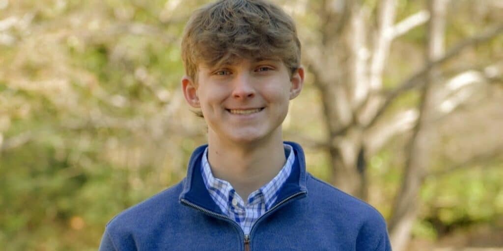 Collier Uesseler senior